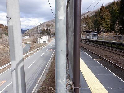 �썡���w�摜