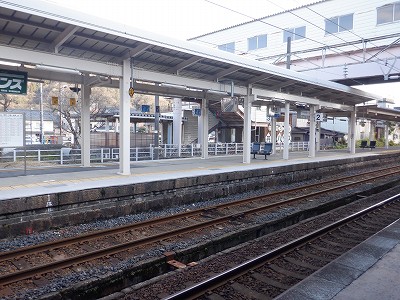 �����w�摜