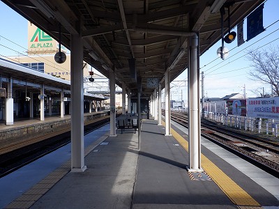 �����w�摜