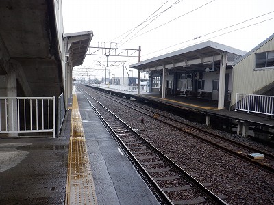 �z�O�ԓ��w�摜