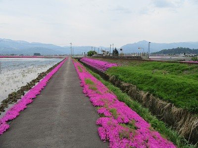 計石駅側