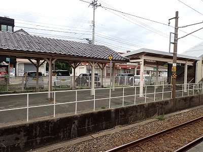 �טC�؉w�摜