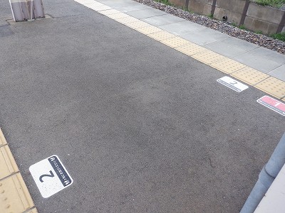�טC�؉w�摜