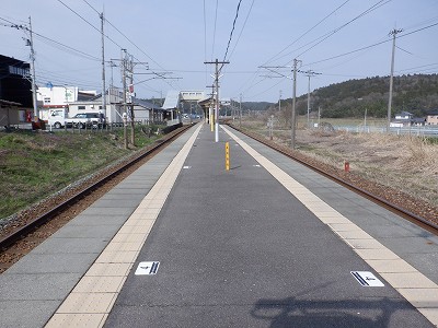 �טC�؉w�摜