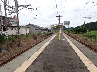 �טC�؉w�摜