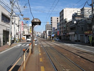 構内