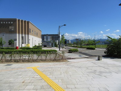 駅前