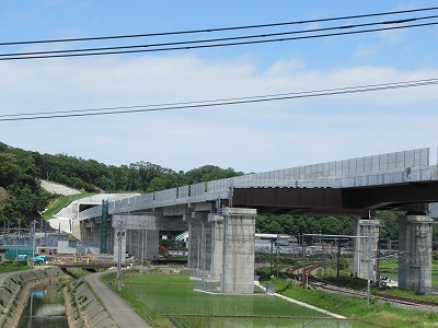 細呂木駅側