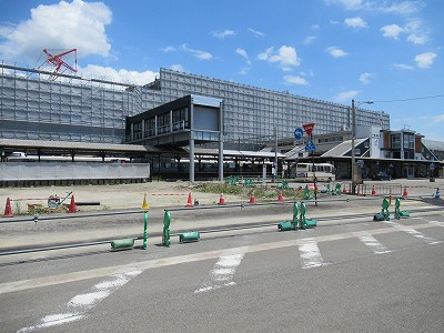 駅舎側