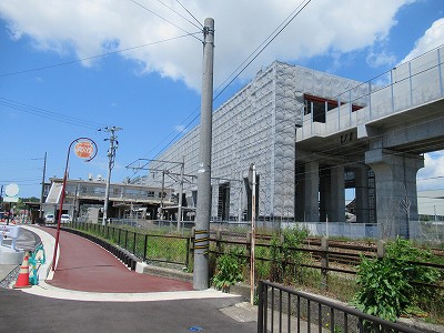 丸岡駅側