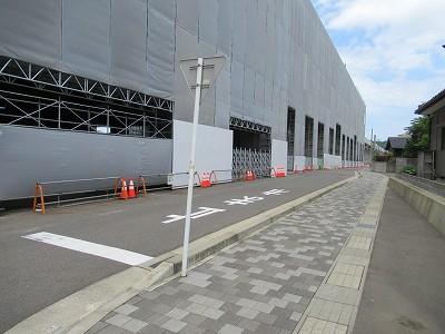 細呂木駅側
