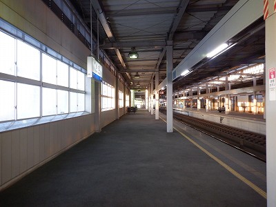 �����w�摜