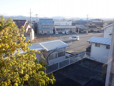 �����w�摜