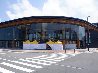 ��������w�摜