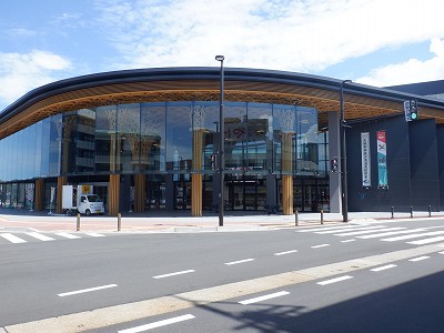 ��������w�摜