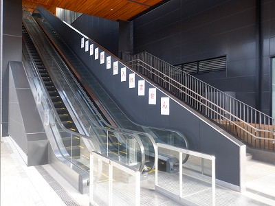 ��������w�摜