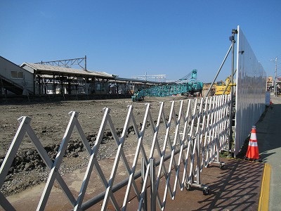 細呂木駅側