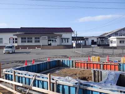 �����w�摜