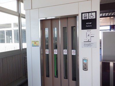 �\������w�摜