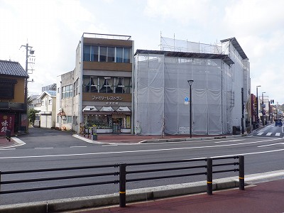 ��������w�摜