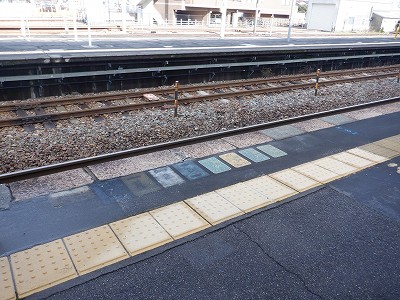 ���C�w�摜