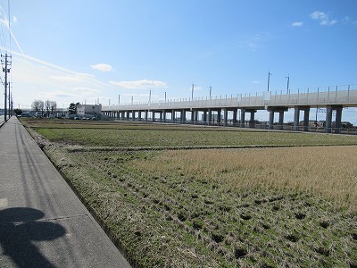 美川駅側