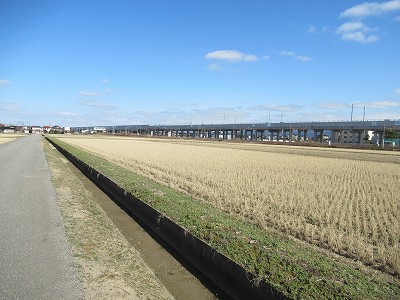 駅側