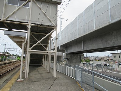 東口付近