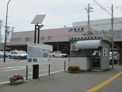 富山駅駅舎