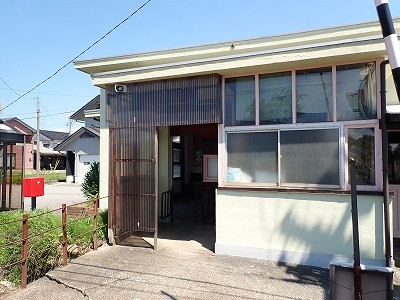 中加積駅画像