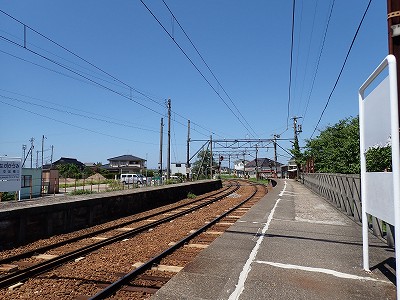 中加積駅画像