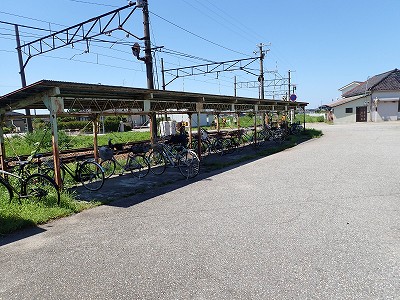 中加積駅画像
