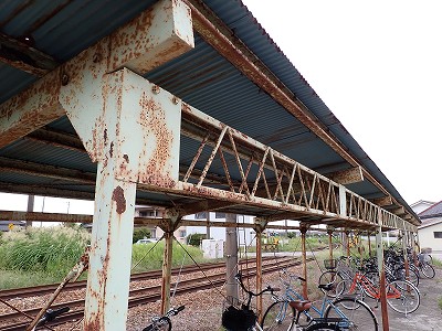 中加積駅画像