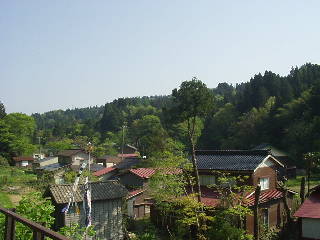 駅付近