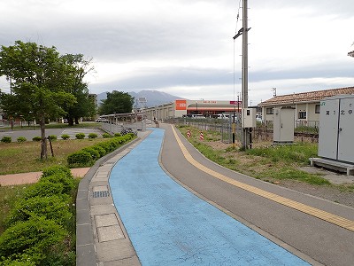 �k�����w�摜