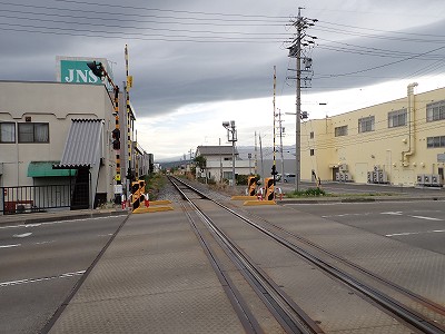 �k�����w�摜