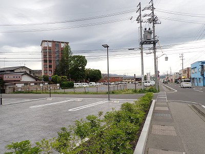 �k�����w�摜