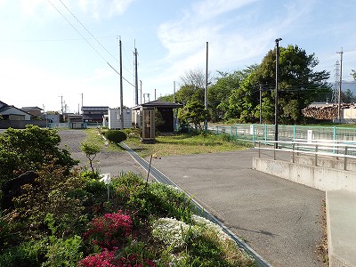 �O���w�摜