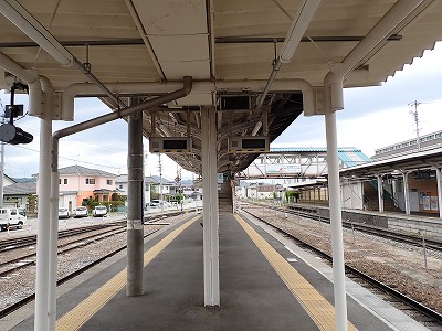 �����w�摜