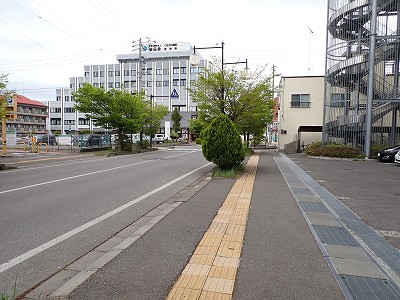 �����w�摜