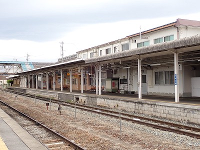 �����w�摜