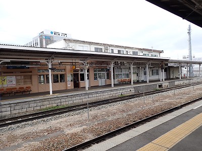 �����w�摜