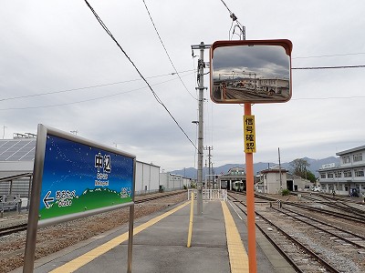 �����w�摜