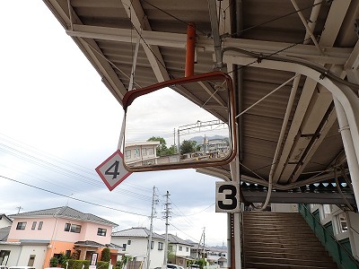 �����w�摜