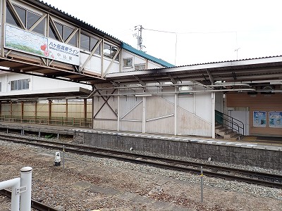 �����w�摜