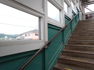 �����w�摜