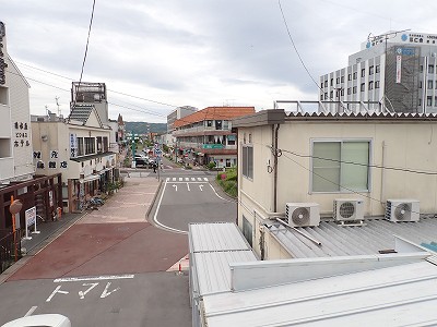 �����w�摜