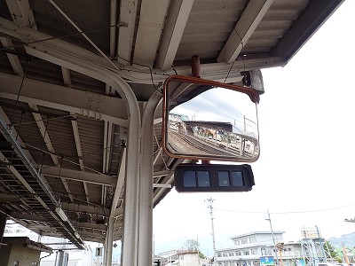 �����w�摜