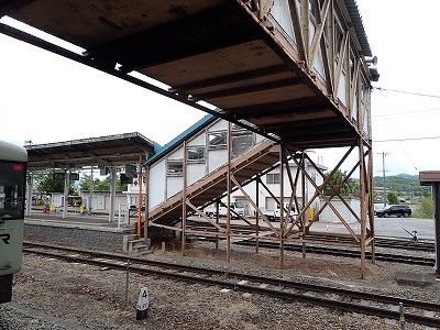 �����w�摜