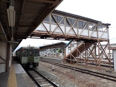 �����w�摜